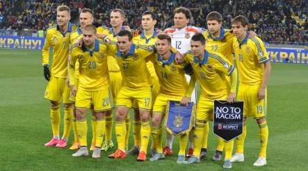 Сборная Украины по футболу сегодня попытается сделать шаг на пути к Евро 2016