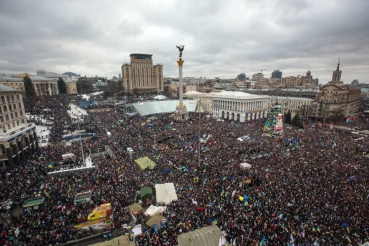 В годовщину Майдана в центре Киева поставят пункты пропуска