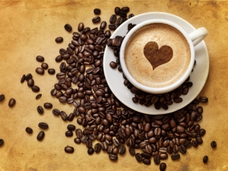 Пять чашек кофе в день могут продлить жизнь: ученые