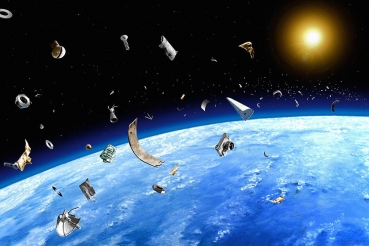Космический мусор может привести к войне на Земле: ученые