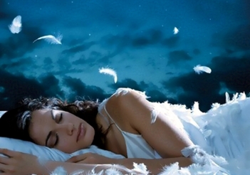 Не только недостаток, но и избыток сна вредит здоровью: ученые