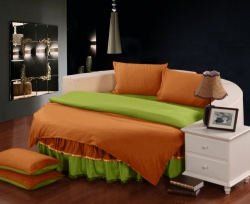Комплект постельного белья с цельной простынью - подзором на Круглую кровать Медовый + Салатовый Чернигов
